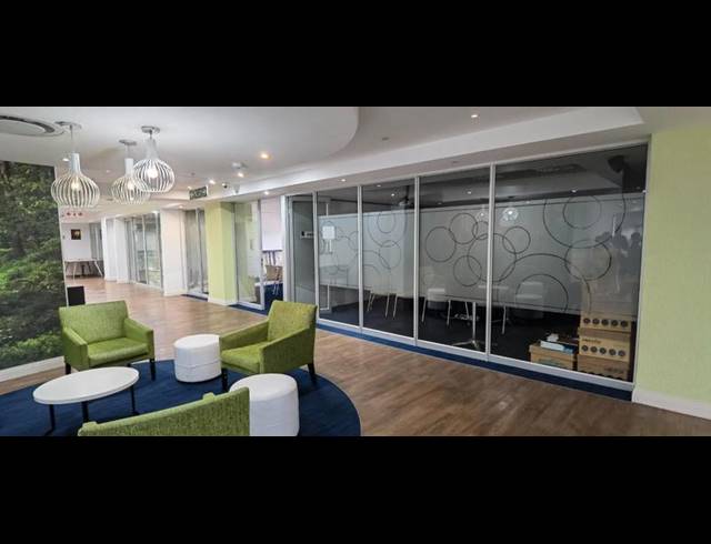 BUSINESS PROPERTY TO RENT IN LYNNWOOD GLEN